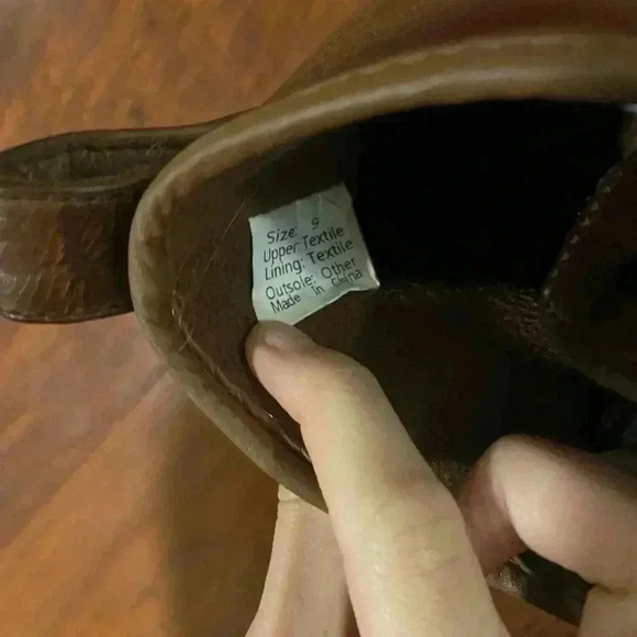 Duck Boots, Women’s size 9 - Picture 6 of 8